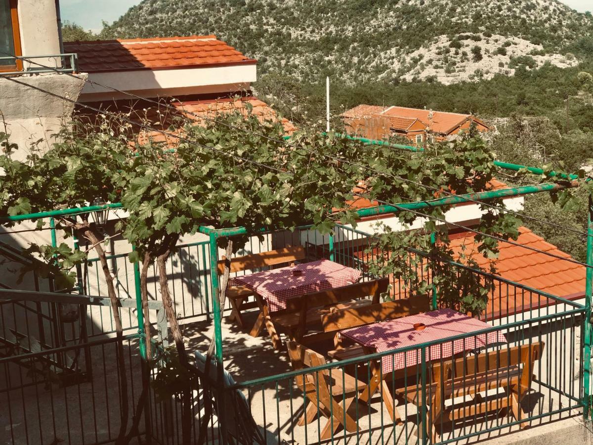 Apartments "Old House Pajovic" Virpazar Zewnętrze zdjęcie