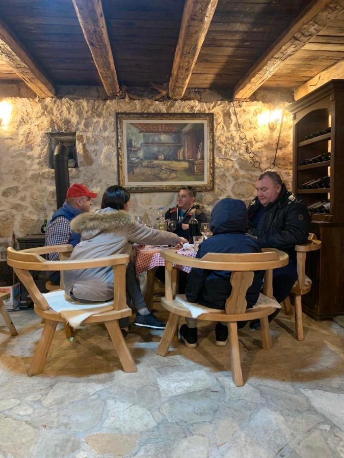Apartments "Old House Pajovic" Virpazar Zewnętrze zdjęcie